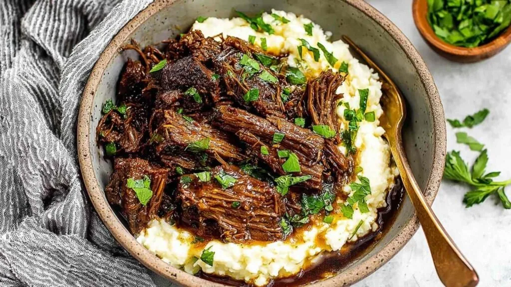 Juicy Chicken Chuck Roast Dinner 2 1024x576 2